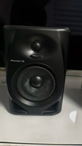 Altavoces Pioneer DJ DM 50D