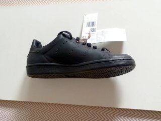 ADIDAS STAN SMITH 80s AllBlack 42.5 NewWithTags!