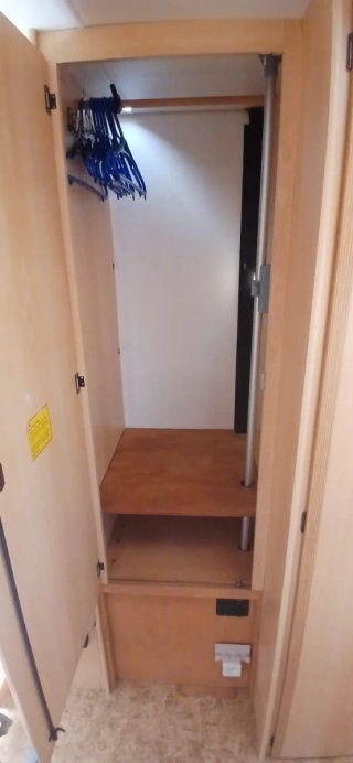 Cambio Caravana Bürstner City 435 tk