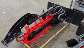 Zanjadora para minicargadora
