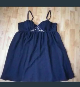 A Estrenar.Vestido fiesta adornos cristales REBAJA
