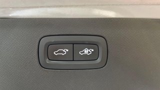 VOLVO XC90 2.0 T8 RECHARGE R-DESIGN AWD AT 5P 7 Plazas