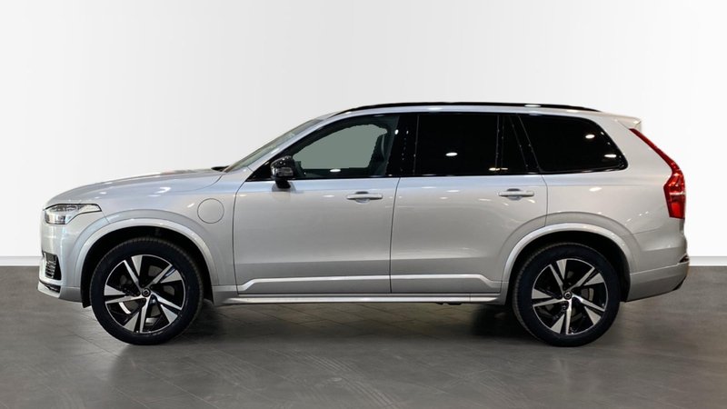 Volvo XC90 2022, foto 3
