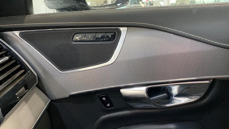Volvo XC90 2022, foto 22