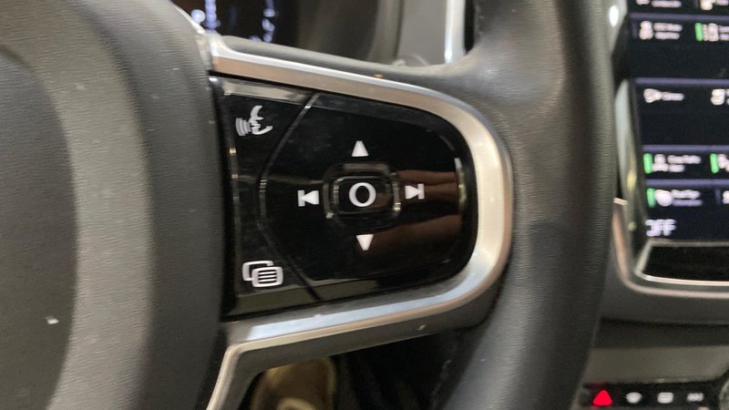 Volvo XC90 2022, foto 29