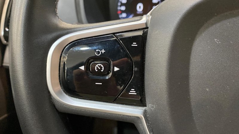 Volvo XC90 2022, foto 30