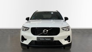 VOLVO XC40 2.0 B3 PLUS DARK AUTO 5P