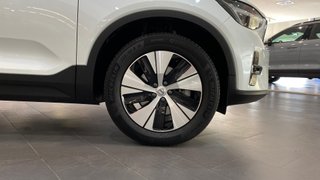 VOLVO XC40 2.0 B3 PLUS DARK AUTO 5P