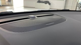 VOLVO XC40 2.0 B3 PLUS DARK AUTO 5P