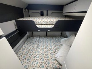 ADRIA TWIN SUPREME 640SLB TWIN 640 SPB FAMILY