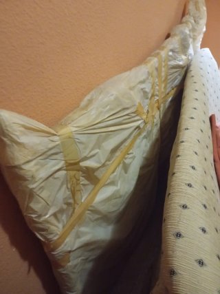 Cabecero de piedra