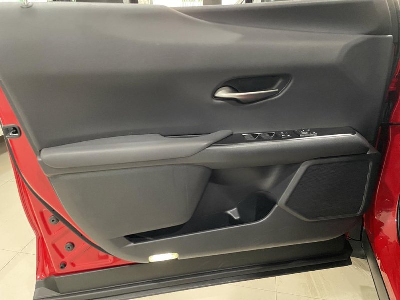 Lexus UX 250h BUSINESS 2020, foto 18