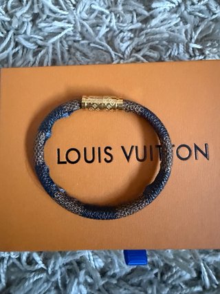 Pulsera Louis Vuitton Magnética