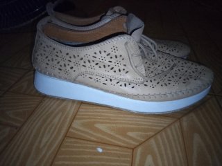 Zapatos casual tipo bluche Erase cuero troquel 38