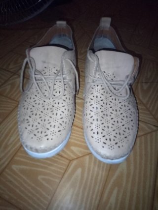 Zapatos casual tipo bluche Erase cuero troquel 38
