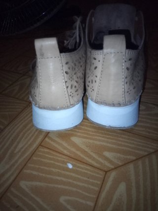 Zapatos casual tipo bluche Erase cuero troquel 38