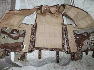 Chaleco táctico camuflaje