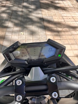Kawasaki Z800 Blanca 16.000 km