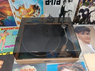 Tocadiscos Technics japonés
