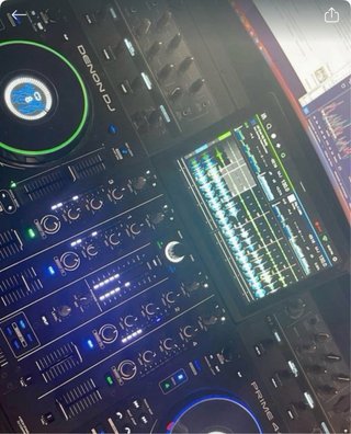 Denon DJ Prime 4+ Controlador DJ