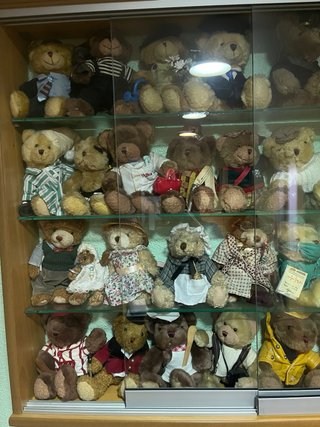 Lote 36 orsetti di "The Teddy Bear Collection" RBA