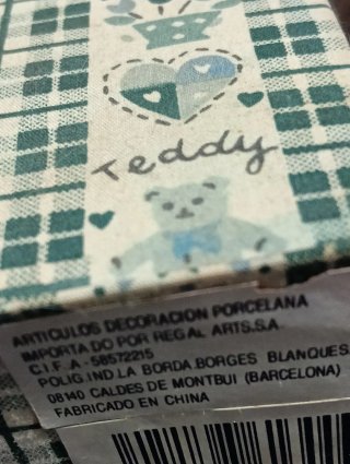 Muñeca de porcelana coleccionable