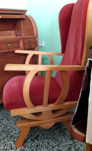Sillón Mecedora Rojo Madera