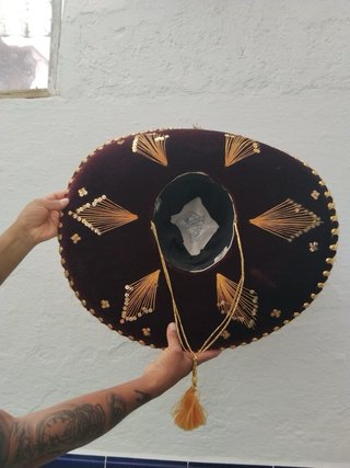 Sombrero de Mariachi Bordado Dorado