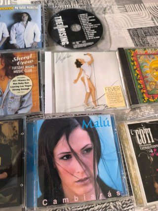 3 CDs de música latina/pop-rock por 5€. Uno 2€.