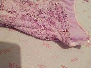 Mini vestido de encaje rosa