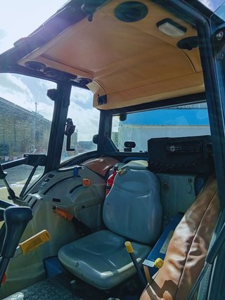 TRACTOR