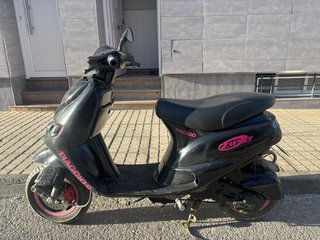 Piaggio Zip Copa refrigerada por agua.