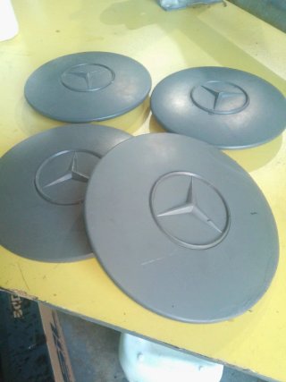 Tapacubos Originales Mercedes Vito (4 unidades)