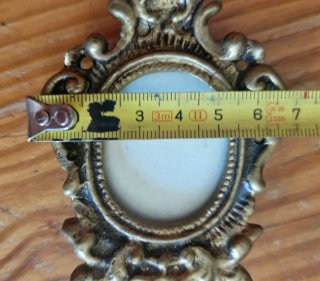 Moldura Dourada Oval Pequena