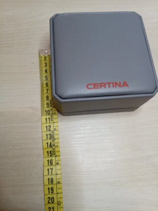 Estuche Certina Vintage Gris