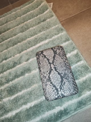 Cartera Piel Serpiente Negra y Gris