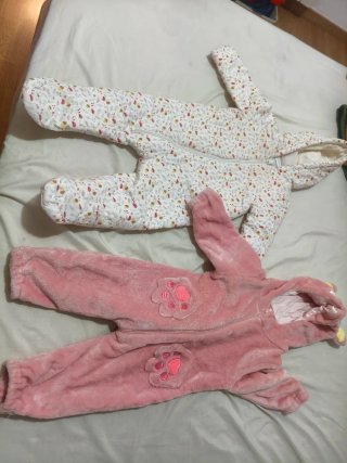 Mono de bebé niña 80 y 86 cm