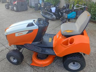 Trattorino STIHL RT 4097 SX
