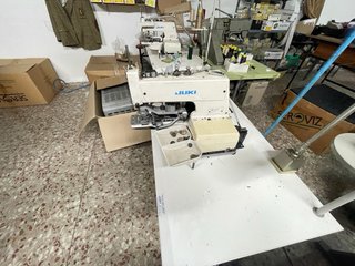 Máquina de botones Juki MB-373