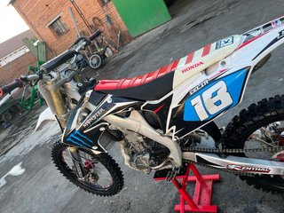 Honda CRF250R Motocross