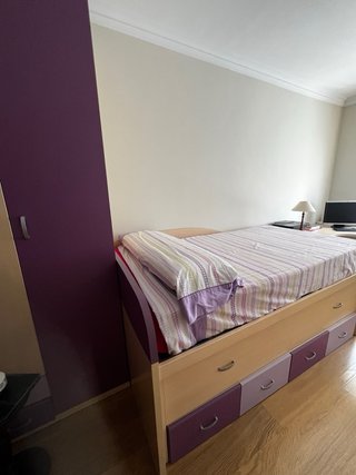 Cama nido madera beige y morado