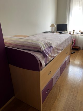 Cama nido madera beige y morado