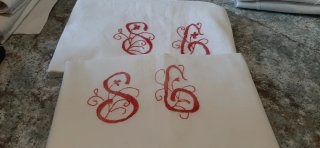 2 federe vintage ricamate a mano SG