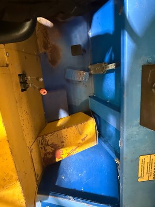 ALQUILER Dumper Uromac 2.5 T