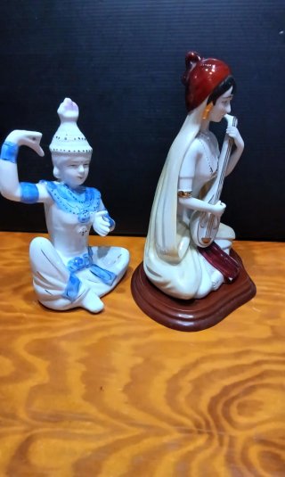 Figuras de porcelana decorativas azules