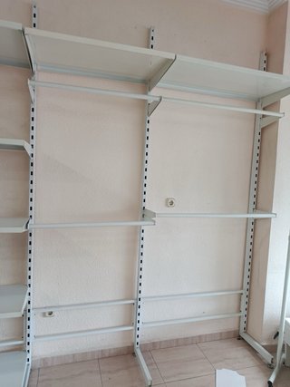 Estanterías metálicas para tienda (lote)