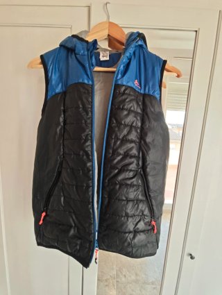 Chaleco Quechua Negro y Azul