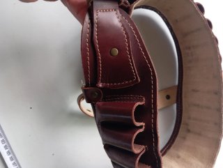 Canana de cuero para cartuchos