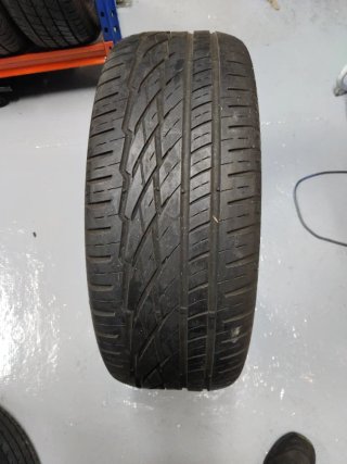 Neumático 235/60R16 100V