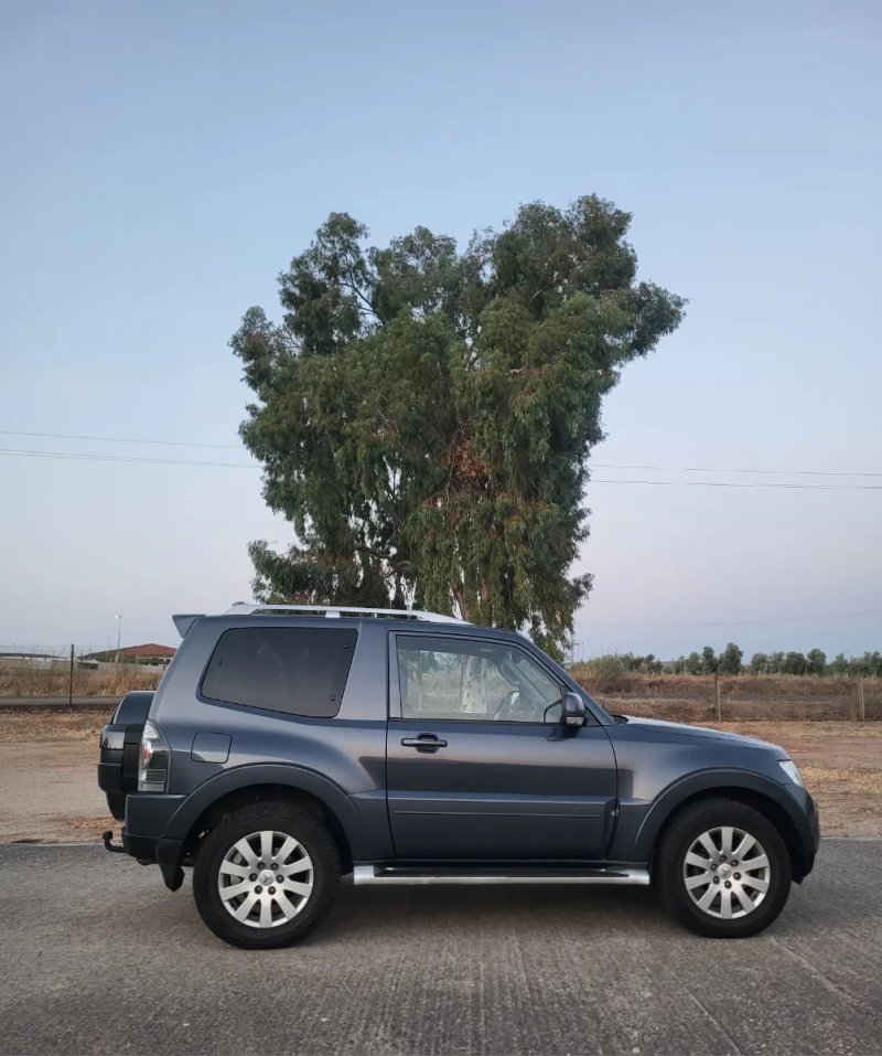 Mitsubishi Montero 2008 - foto 1
